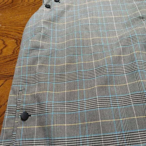 slevless jumper dress with button details - Picture 2 of 6